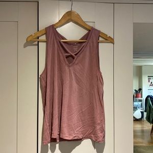 Pink tanks top